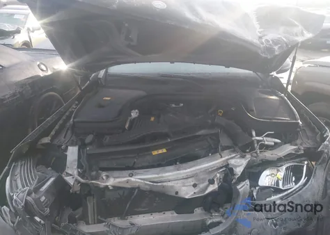 2016 Mercedes-Benz Glc 300 z USA, uszkodzony, nr VIN WDC0G4JBXGF036332